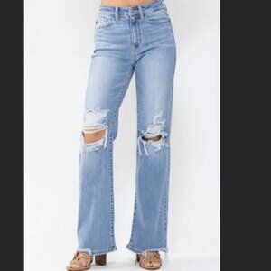 NWT Judy Blue High Waist 90's Knee Destroy Straight Leg